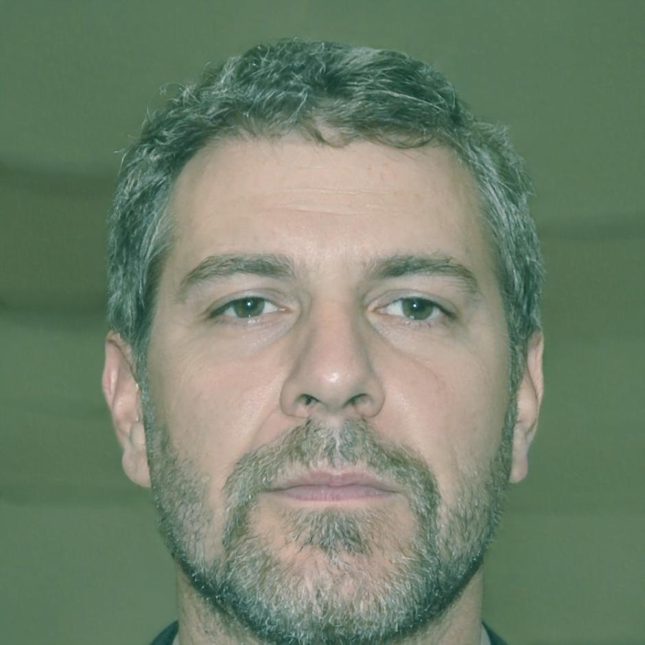 Gerrit Viljoen teaching financial analysis methodologies